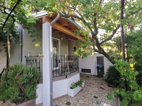 App for 4 with terrace & parking Apartmani Brljafa - Image 2