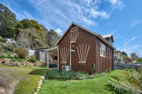 THE CEDAR HOUSE DERBY - Image 2