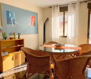 A bright and airy apartment in Onil - Image 4