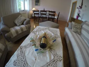 House Helena - Image 3