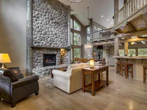 Rustic Luxury: Stunning 5BR Benutzerdefinierte Log Themed Lodge Woodlands GC, 12x SHARC - Image 2