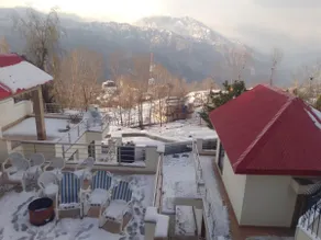 Haven Lodge Bhurban Murree by Haven Holiday Homes - 6BR Luxury Home for Family or Group Stay - Image 2