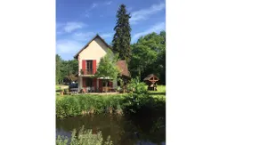 Large charming family home estate - Image 4