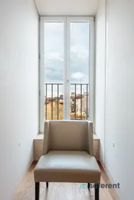 Exclusive Top Floor 2BD by the TimeOut market - Image 4