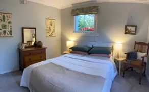 The Blue Gate: CBD Sanctuary, Historic Cottage - Image 4