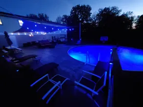 15min from PSU stadium, Game room, Theatre, Patio - Image 5