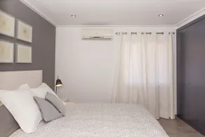 Apartment with stunning ocean views. - Image 3