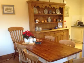 Lark Lodge, Lackford Lakes Barns - Image 5