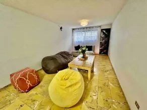 Modern and private house two blocks from cathedral - Image 3