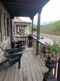 Entire historic stonehouse 1 mi walk Harpers Ferry - Image 3