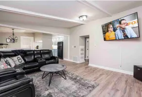 Dinner and a Movie | 2 BR & 1 BA | Lansing Home - Image 4