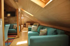 Ema Artistic House - Image 4