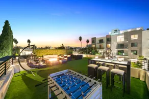 Rooftop Pool +Views Modern 5BR Beverly Hills Villa - Image 5