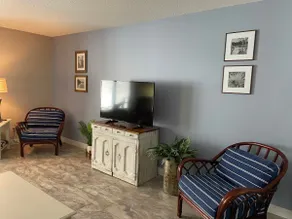 Beautiful 5 bedroom home - Alexandria Lake Latoka with many new updates! - Image 3