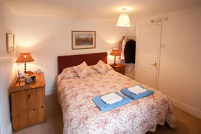 The Cottage at Weston Lawn - Image 4