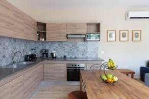 Stylish 2B w/ Patio & Plunge Pool - Fast WiFi! - Image 3
