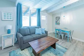 1BR Boutique Suite #5 - The Lake at Blue Mountains - Image 3