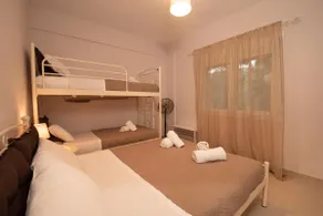 Seaside Apartments - Image 5