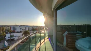 A406 Fantastic Ocean, Beach and Marina Views - Image 5