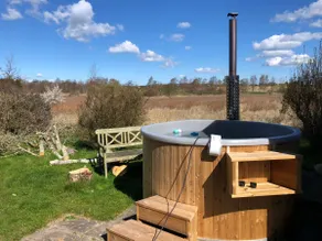 Cottage with short distance to the water and wilderness bath - Image 5