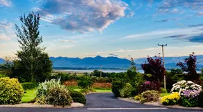 Grouse Lodge near Inch beach Dingle + Killarney - Image 4