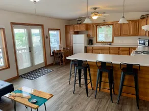 Mississippi River Cabin - Image 3