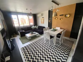 Lovely 1-bedroom apartament with free parking - Image 4
