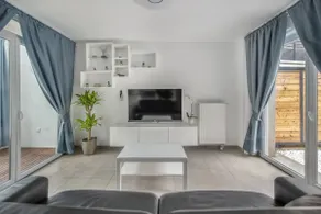 12 guests, 4 bedrooms near Paris - Image 5