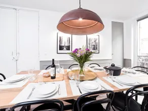 LivinParis | Luxury 3 Bedrooms Montmartre I - Image 5