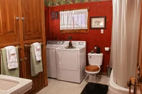 The Maid's Quarters at The Queen, B&B - Image 5