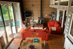 Bungalow with View near Coo - Image 5