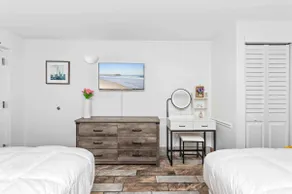 Modern Oceanfront Retreat | Family Friendly - Image 5