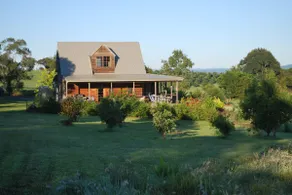 Branwens Retreat - unique cottage nr Berry - Image 3