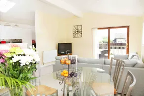 Long Acre Lodge Modern Family Lodge Sleeps 6 Devoncornwall Border - Image 4