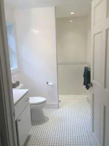 Private Cottage, Walk to Restaurants and Shops - Image 3