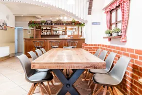 ※ Casa BARvaria ※Incredible 8BR※ HUGE※With a BAR ※ - Image 5