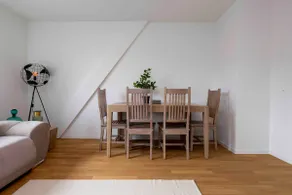 KAYA Zurich Apartment 5A - Downtown 2-BR Deluxe Loft Apt - Image 2