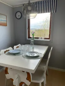 The cabin at Båle Beach - Image 4