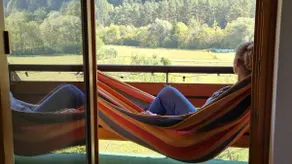 3 bedrooms, balcony with hammock, near the lake - Image 2