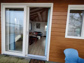 Comfortable Chalet on the waterfront No. 9 - Image 2