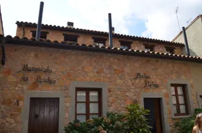 Apartment with patio in the center of Prades. - Image 2