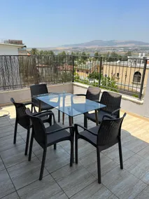 Quiet boutique suite for couples with a private balcony in Gilboa - Image 2
