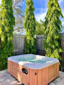 Perfect Getaway Home - 12/min from siesta w/HotTub - Image 2