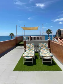 Golden Oasis at the Torre del Mar beach - Image 2