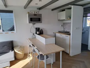 Sustainable, cozy, private guesthouse in Berlikum - Image 4