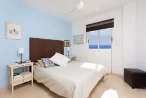 Modern 2bedroom Seaviews & Wifi - Image 3