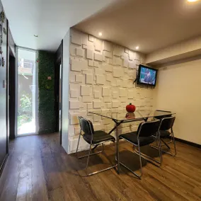 Modern apartment Safe close to everything benefit - Image 2