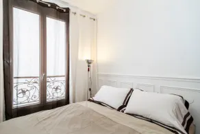 EiffelTower Charming 2-room apt in quiet&safe bldg - Image 5