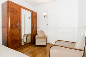 EiffelTower Charming 2-room apt in quiet&safe bldg - Image 4