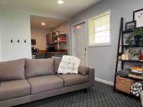 Cozy Guest Suite with Hot Tub in Davison - Image 3